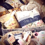 meeni stall - cushions